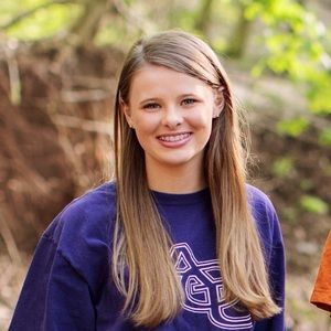 Meet your Posher, Caroline